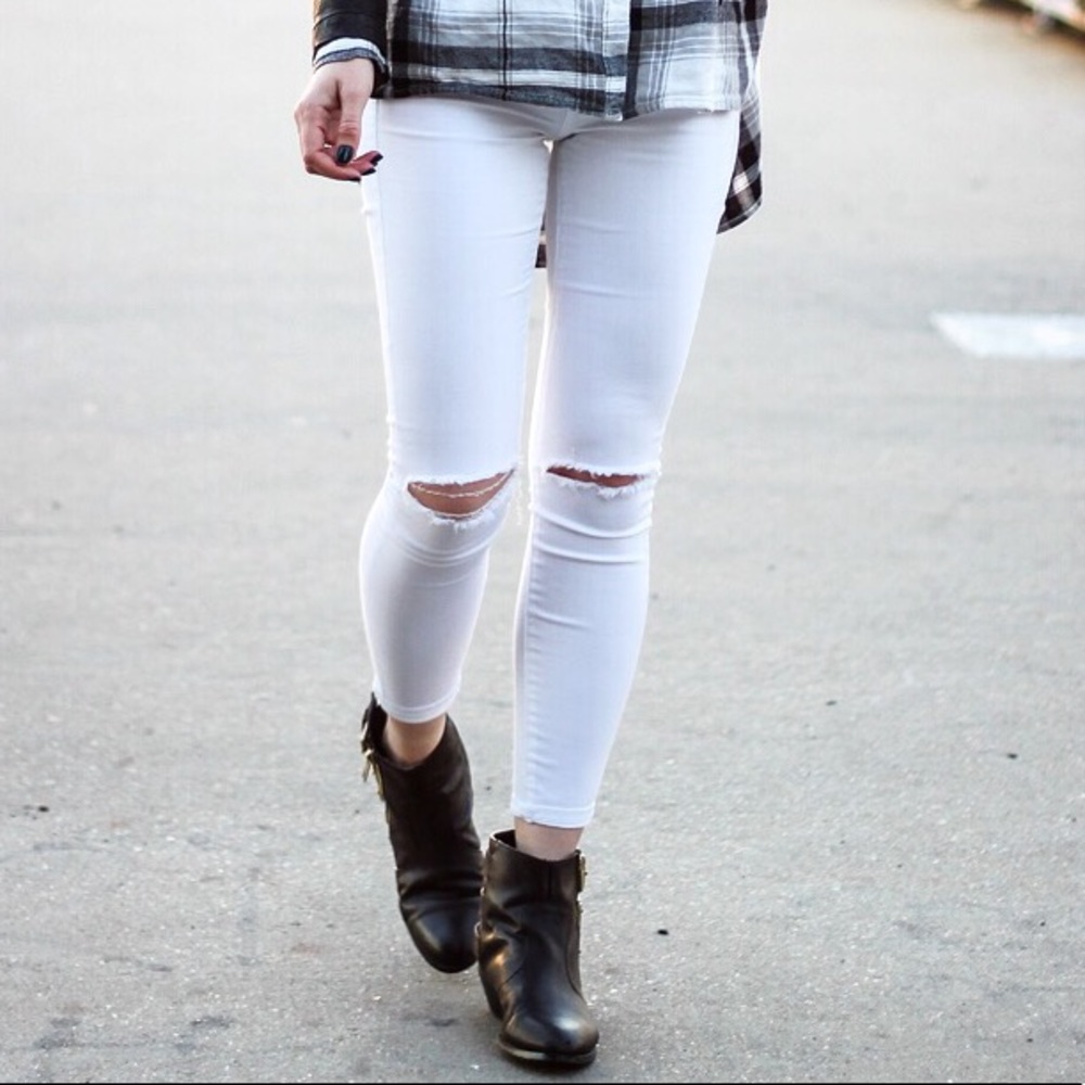 TopShop Moto Leigh destroyed skinny jeans